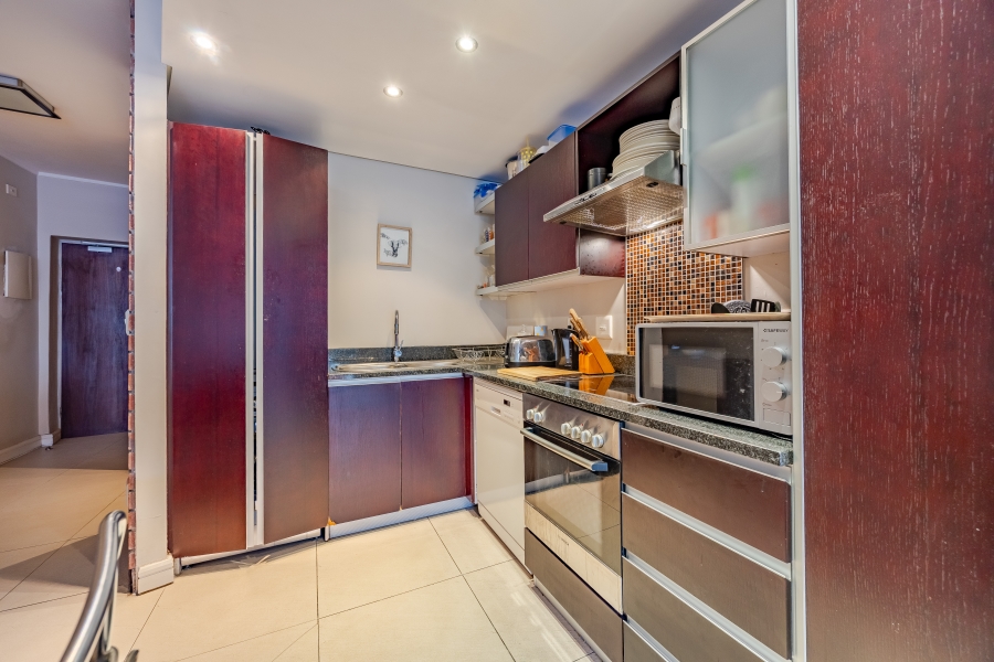 2 Bedroom Property for Sale in De Waterkant Western Cape